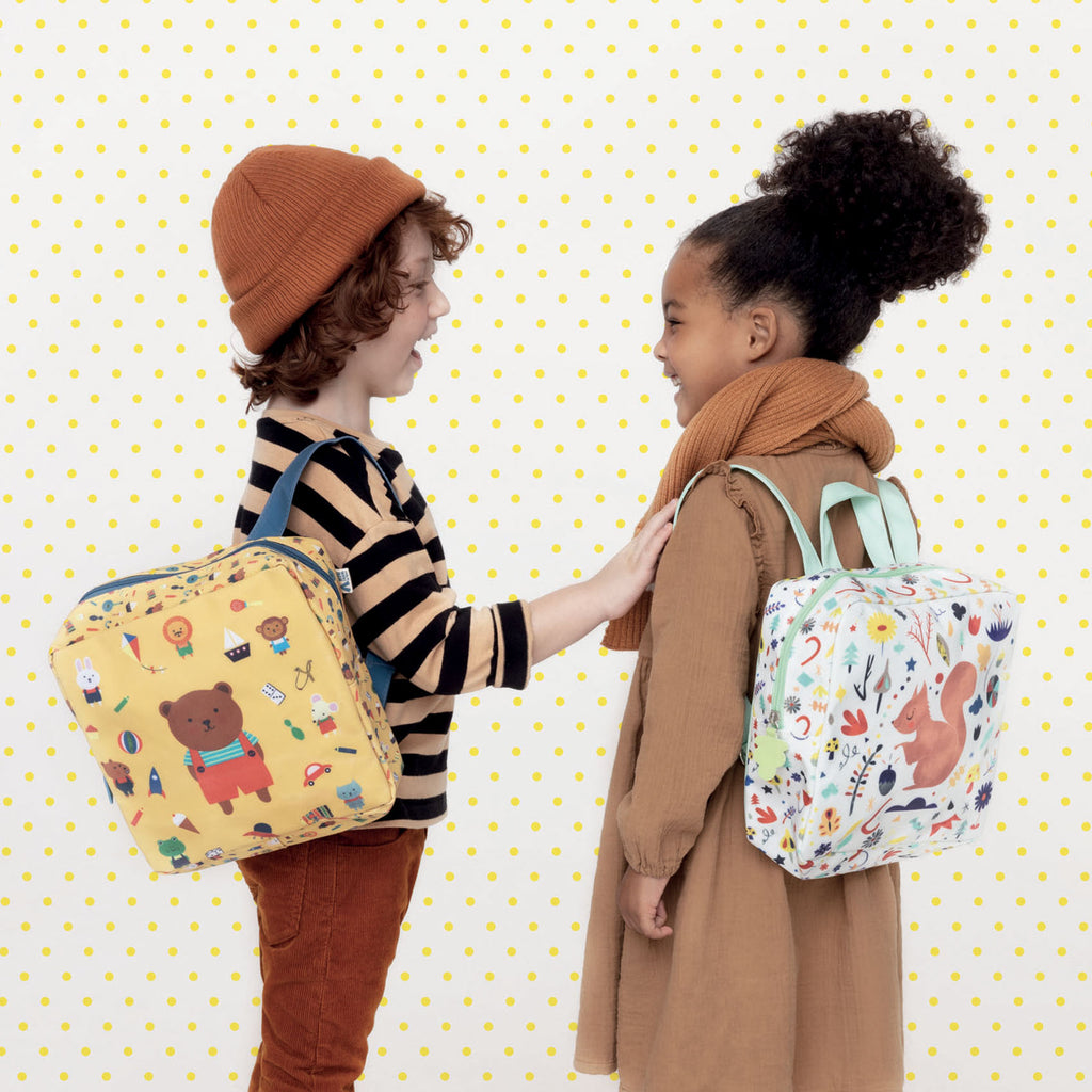 リュックとペンケース入荷のお知らせ