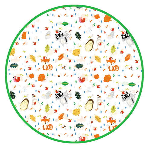 絵柄の拡大図です。アライグマ、リス、ハリネズミやリンゴやドングリが描かれています。