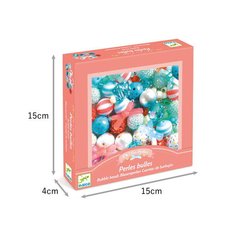 パッケージはしっかりとした厚紙で出来ています。パッケージサイズは、15×15×4cmです。