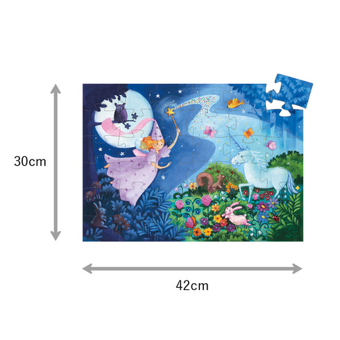 「フェアリー&ユニコーン」の完成サイズ