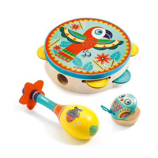 「楽器3種 タンバリン・マラカス・カスタネット」という商品です。DJECOのユニークなタンバリンとマラカス、カスタネットの3種類の楽器がセットになっています。