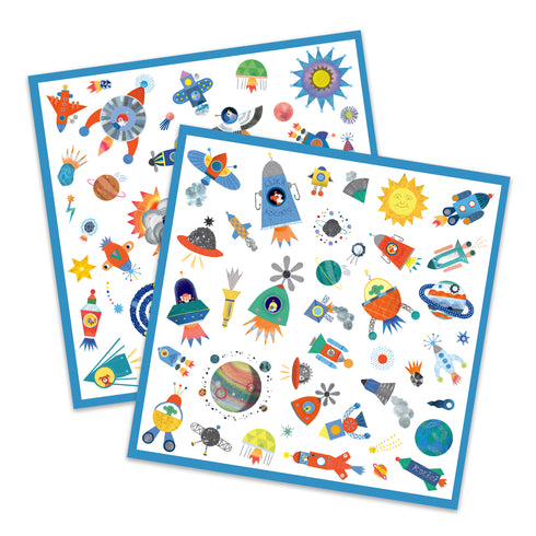 宇宙をテーマにしたカラフルなシール。お気に入りのノートやカードなどを可愛くデコレーションできます。