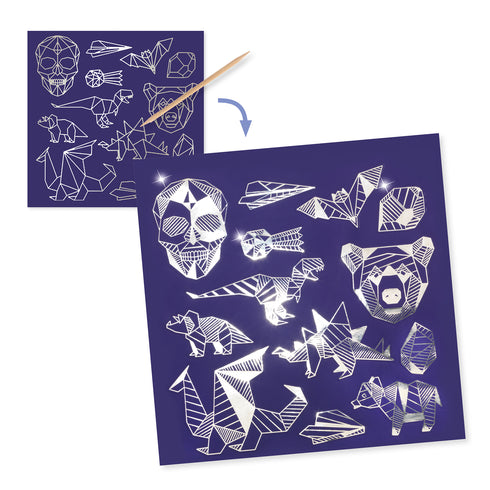 付属の棒で表面を書くように削っていくと、メタリックな下地のイラストがキレイに浮かびあがっていきます。