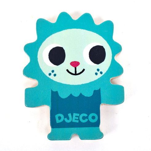 ライオンの木製ドミノです。