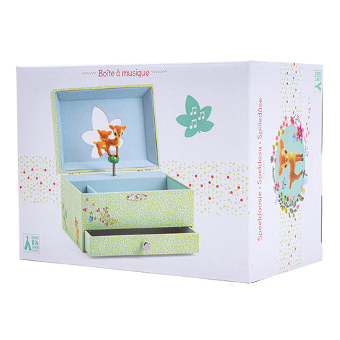 パッケージサイズは 13.5×18.5×10㎝。