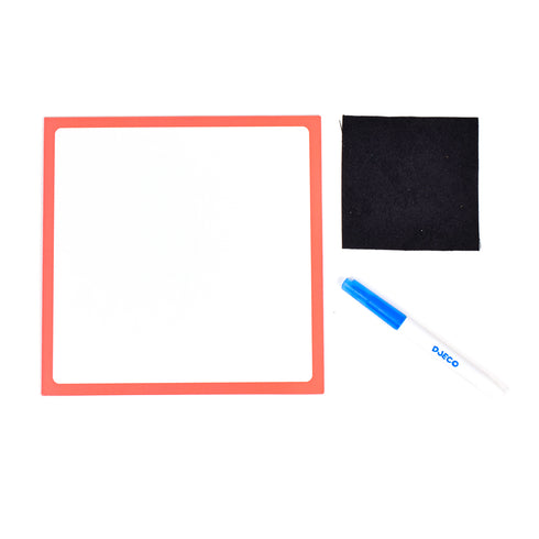 絵を描く用紙、ペン、ペンの描いた後を消す布です。