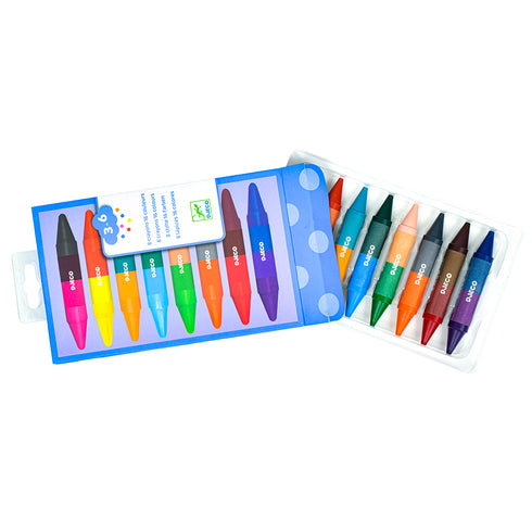 クレヨンはプラスチックの容器に収まっています。使い終わったらケースに戻してお片づけをしましょう。